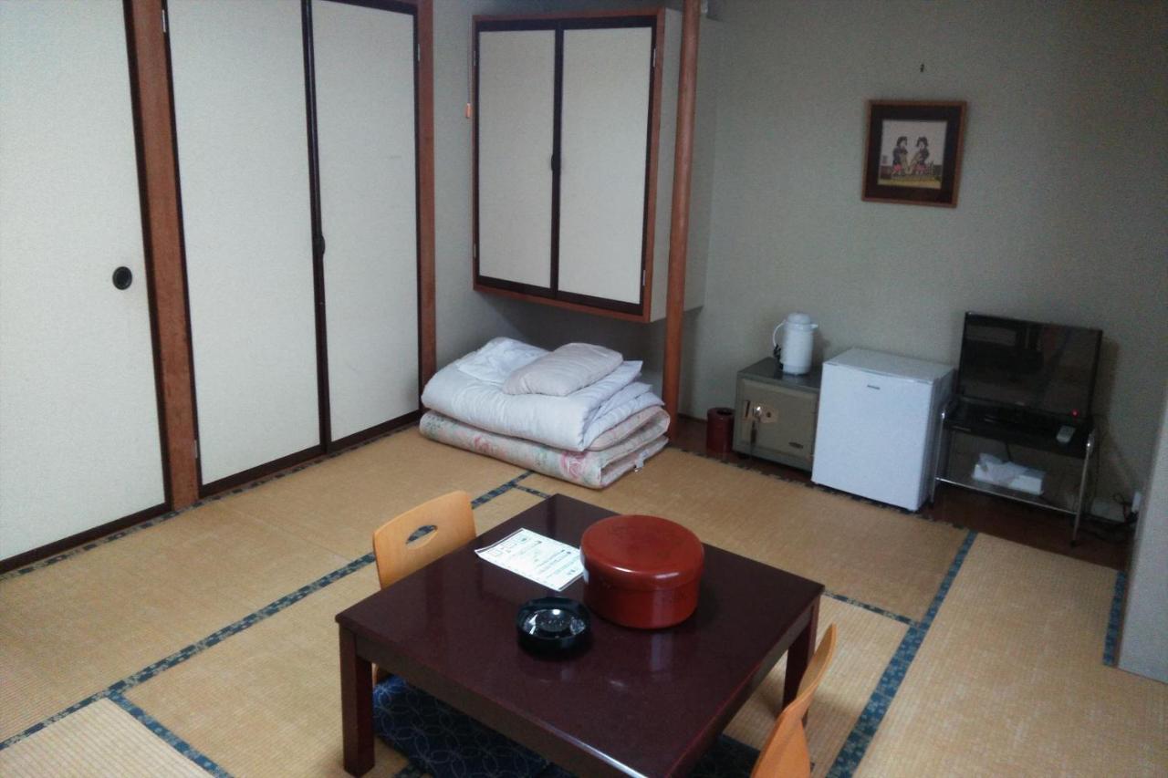 Oyo Business Hotel Azalea Gunma Kusatsu Kusatsu  Ngoại thất bức ảnh